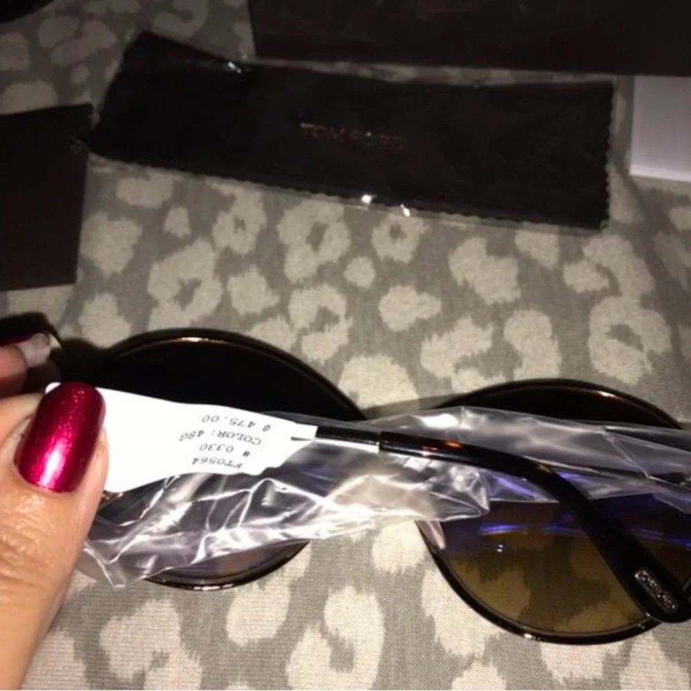 New Tom Ford sunglasses - Picture 4 of 6